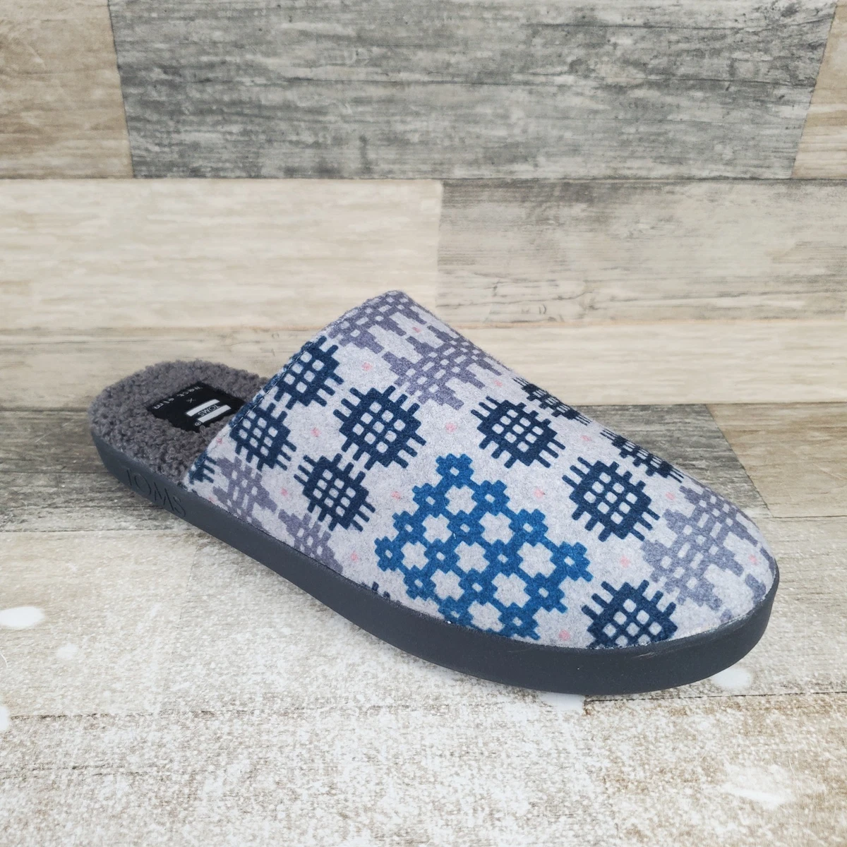 TOMS Solid Slippers for Men for sale | eBay display picture 3