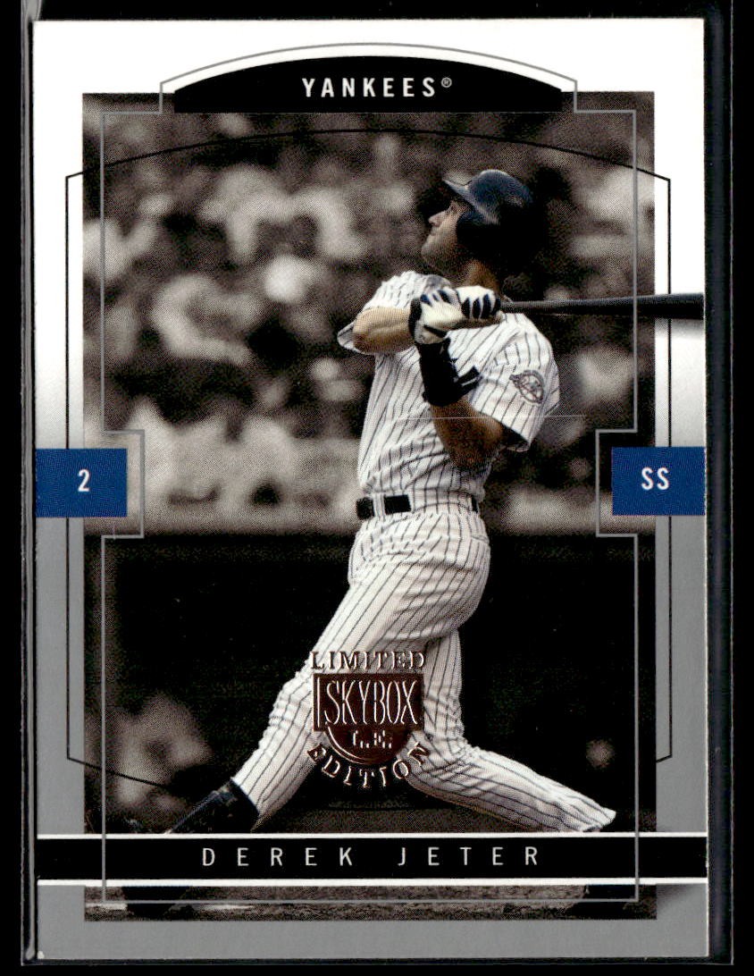 2004 SkyBox LE #2 Derek Jeter Yankees Baseball Card 1401P