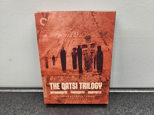 【中古】Criterion Collection: The Qatsi Trilogy [DVD] [Import] The Qatsi Trilogy (The Criterion Collection) [Koyaanisqatsi