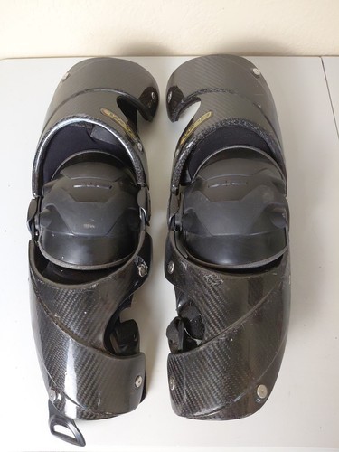 EVS Web Carbon Fiber Knee Braces Pair Size L Needs Repair For Parts 