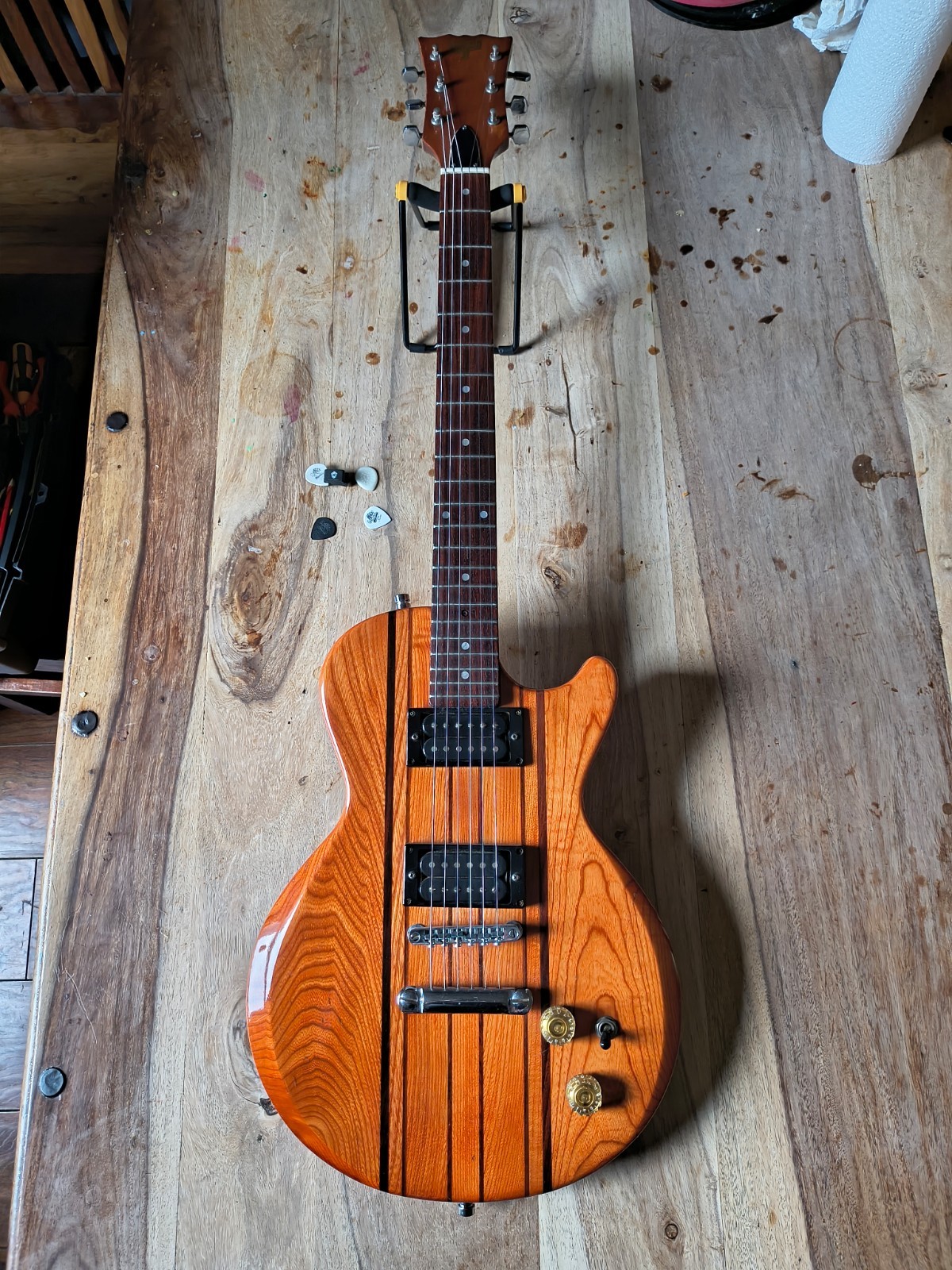 Hondo II H732ML 1980 / 1 - Humbug