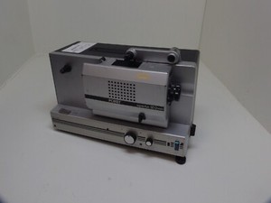 Filmprojektor Porst Superlux SD 2000 als Ersatzteilträger Defekt Pro-2564