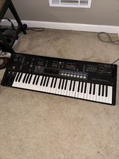 akai AX60 synthesizer Keyboard