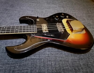 Vintage 70s Arirang Shortscale Bass