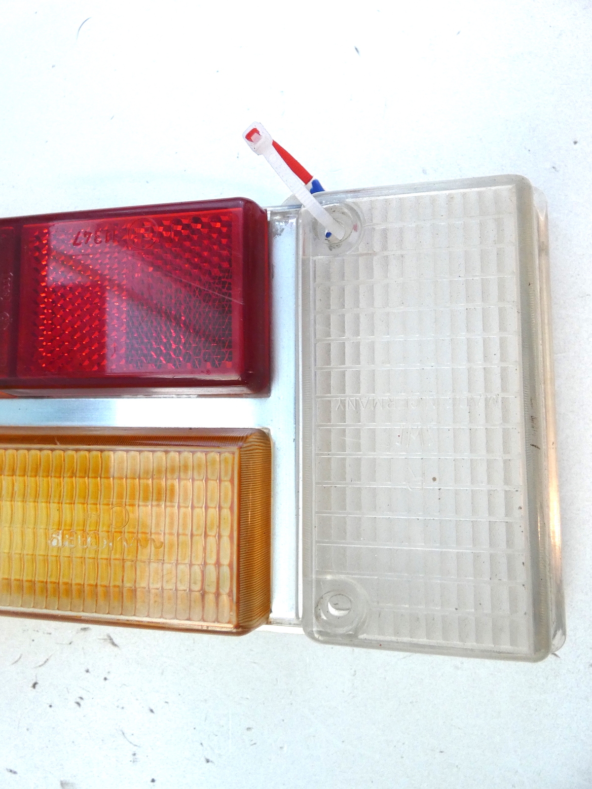 Opel Commodore A Rekord C Rücklicht Glas hinten links original 
