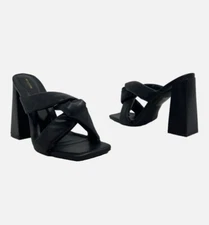 PRETTYLITTLETHING Black Mules