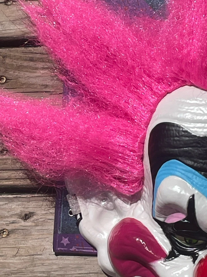 Killer Klowns From Outer Space Spikey Mask Halloween Cosplay Clown Large Mask - Image 3 of 4