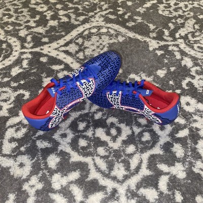 Under Armour Youth Soccer Cleats! Brand New! Left: 2Y Right: 1.5Y