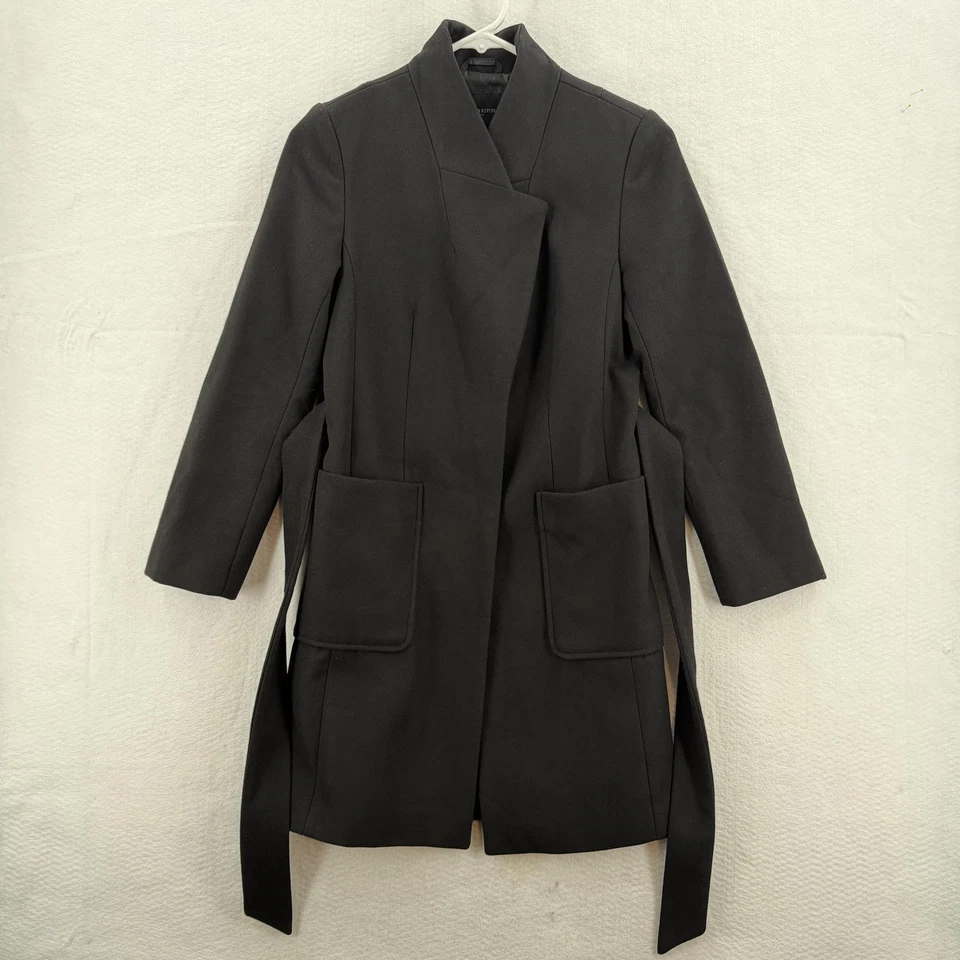 Casaco feminino Banana Republic pequeno XXS preto com cinto bolsos comprimento médio - Imagem 4 de 4