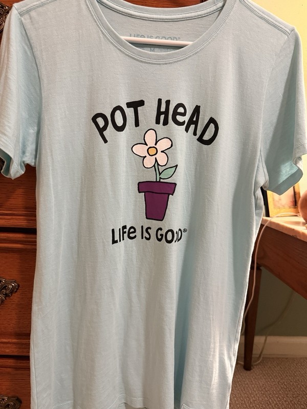 life is good womens Medium Pot Head Plants Blue EUC 