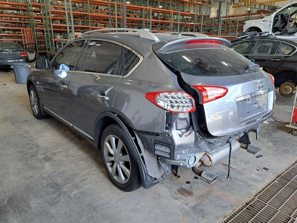 Puntal lado del conductor Lh 2017 Qx50 Sku#4225770 Foto 4 de 4