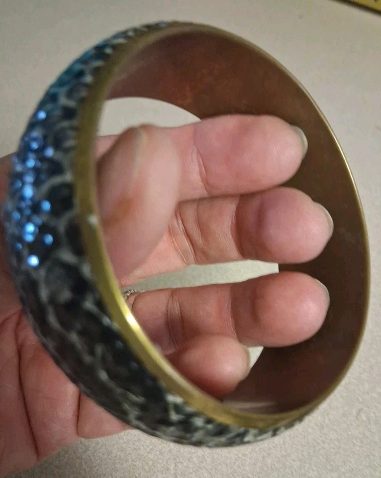 Pulseras brazaletes vintage no estoy seguro del material son realmente geniales vintage Foto 4 de 4