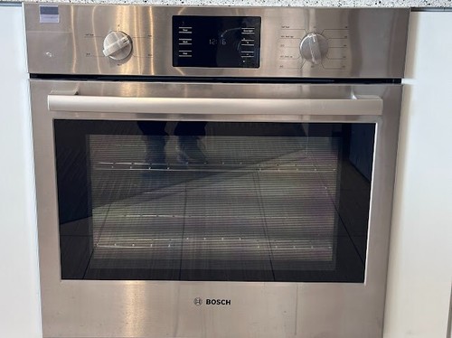 Bosch 500 Series 30" Stainless Steel Single Electric Wall Oven - HBL5351UC - Picture 3 of 8