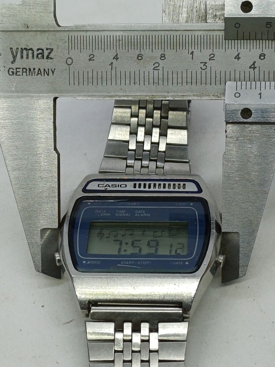 RARE VINTAGE CASIO 82 H104 MELODY ALARM DIGITAL WATCH JAPAN RARE VINTAGE CASIO 82 H104 MELODY ALARM DIGITAL WATCH JAPAN