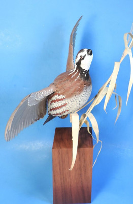 original HAND CARVED ''BOBWHITE QUAIL'' BIRD in flight FIGURINE / SCULPTURE