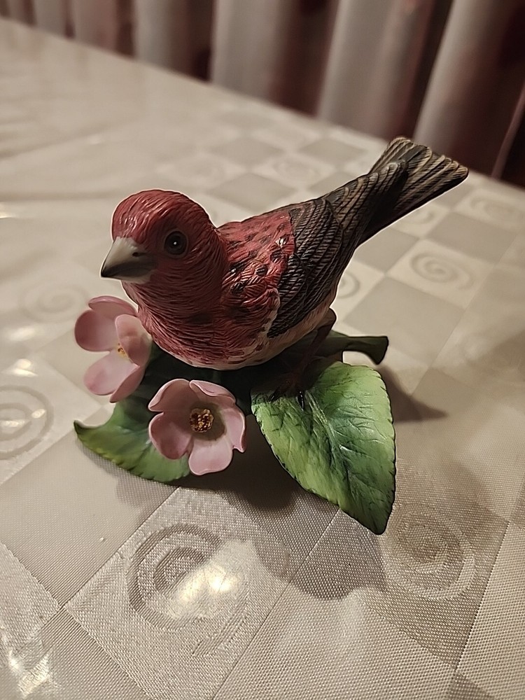 Vintage Lenox Garden Birds Purple Finch Figurine 1991 Handcrafted/Painted Bird