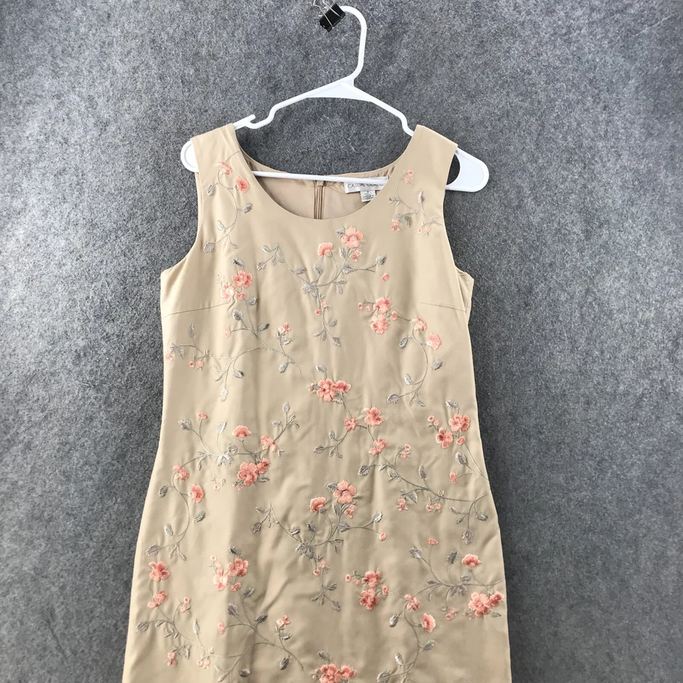 Vestido Vaina Esquinero Informal Mujer Talla 4 Tostado Floral Bordado 100% Seda Cóctel Foto 3 de 4