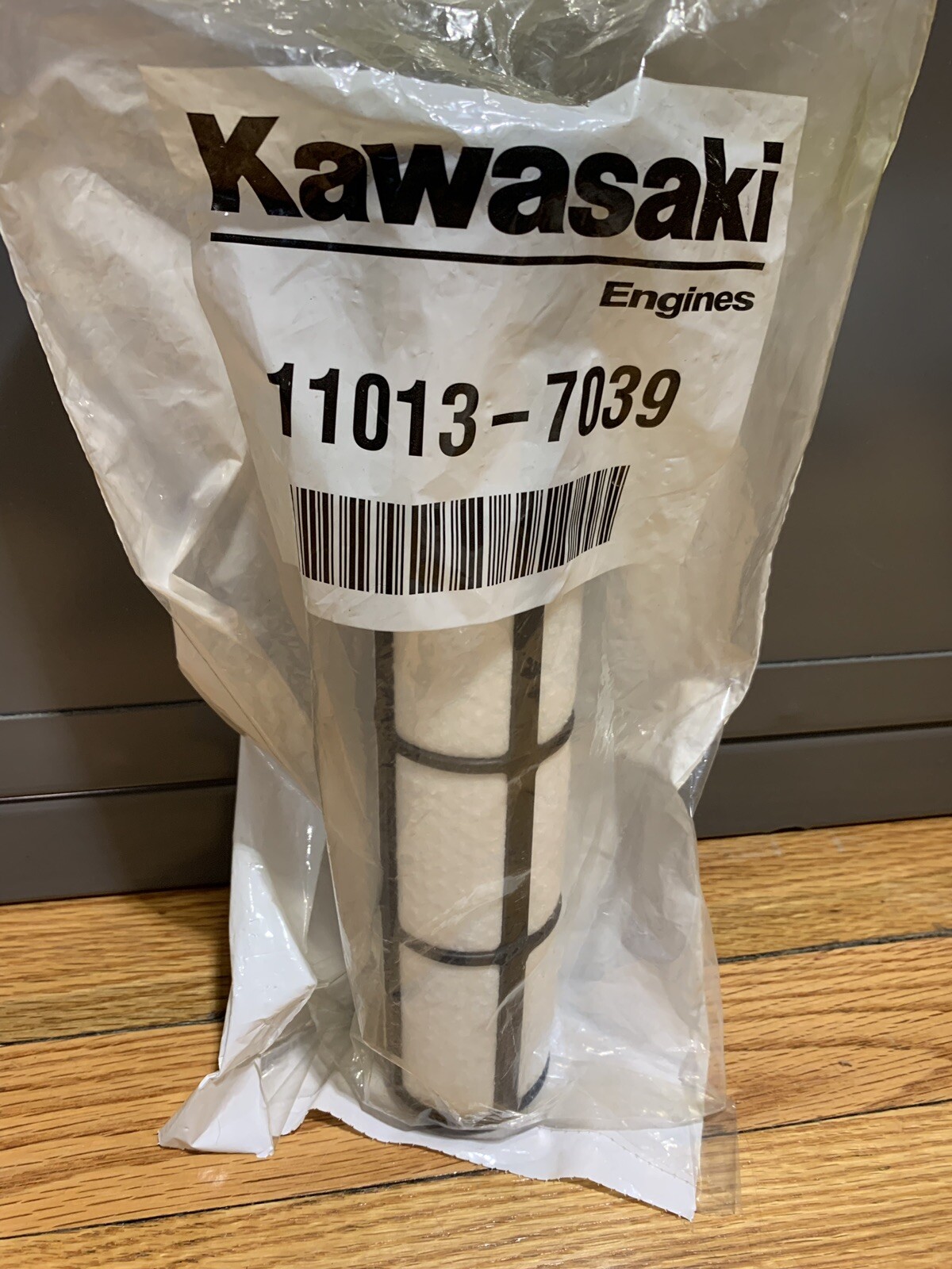 KAWASAKI ENGINE INNER CANISTER AIR FILTER CLEANER 110137039 eBay