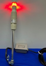 SCHNEIDER ELECTRIC XVC4M1 100-240V RED TOWER LIGHT POLE HARMONY w/ ON-OFF SWITCH