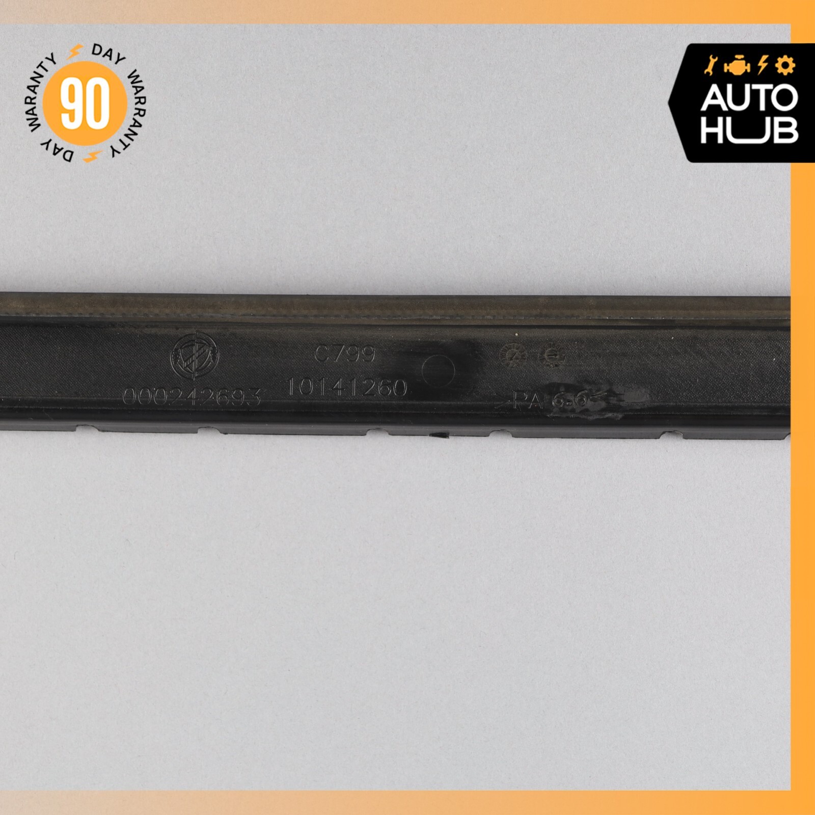 09-18 Maserati Quattroporte GranTurismo Radiator Cooling Fan Shroud OEM 74k