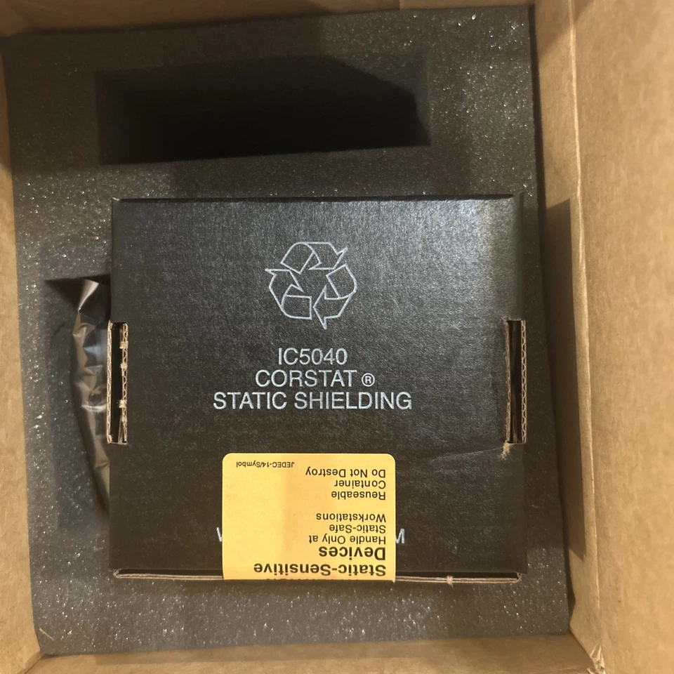 IBM 40K1234 x3650 Dual Core XEON 5140 2.33ghz/1333mhz/4mb Proc Kit zj - Image 4 of 4