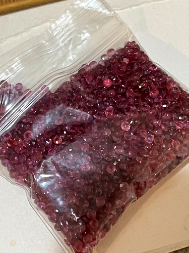 1ct Lot High Grade Genuine Rubies. 2mm Range. VERY NICE STONES *RETIRING*. - Picture 6 of 6