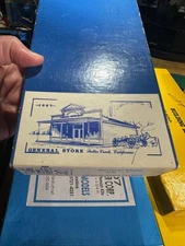 Classic Miniatures General Store HO Scale