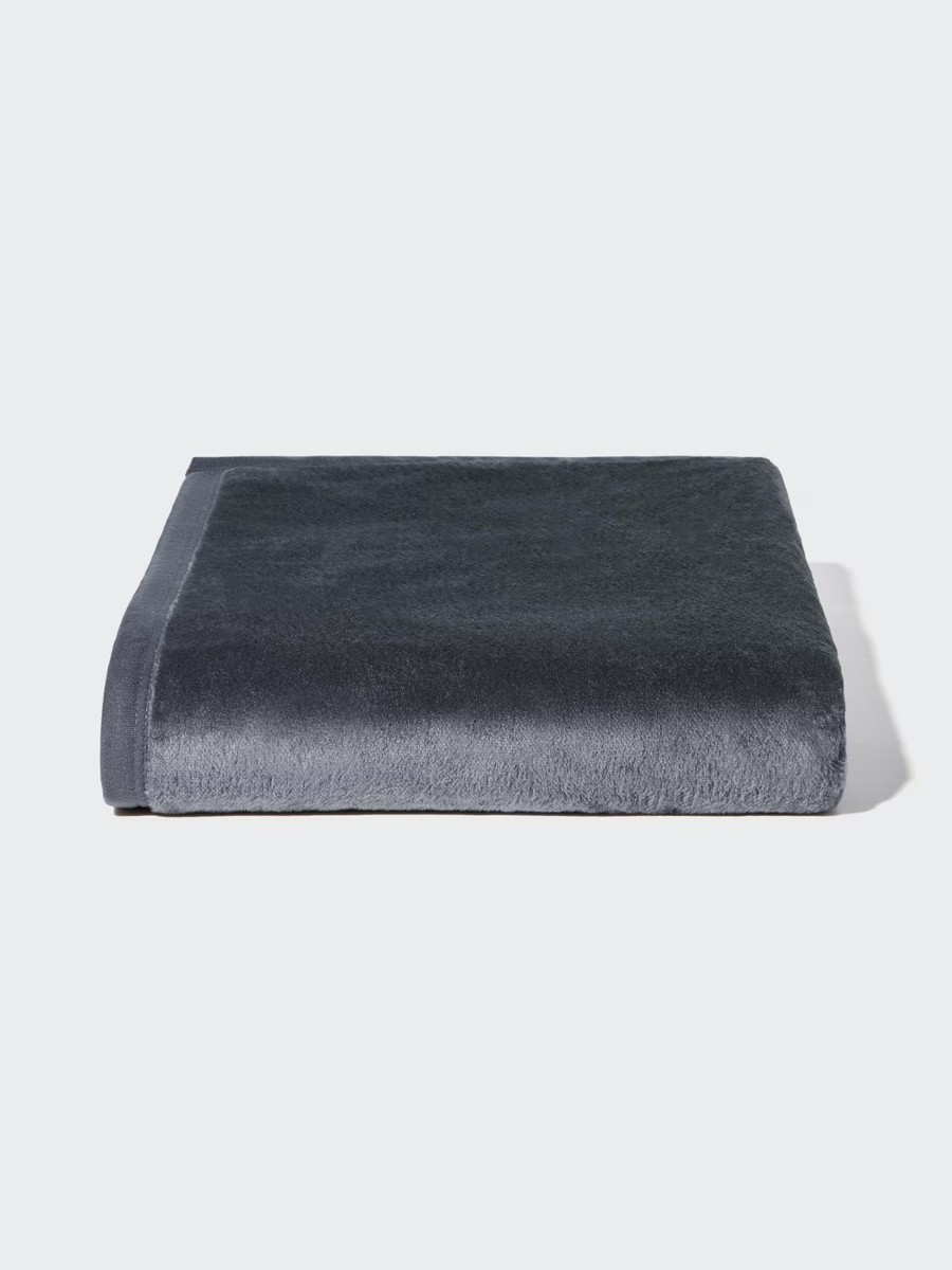 Uniqlo Heattech Blanket Double Size 180 x 200cm Japan 482161 Dark