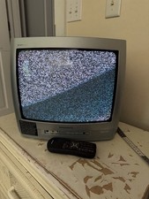 Magnavox 13MT143S 13" Smart Series CRT RETRO GAMING Color TV Television Tested