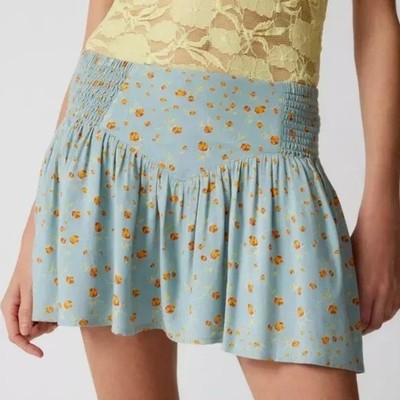 Urban Outfitters Auriella Drop-waist Floral Mini Skirt Shorts Size Large NWT