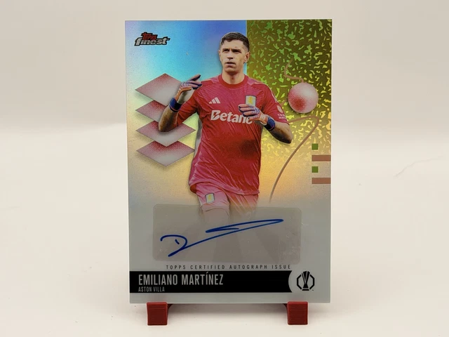 2025-26 Topps Finest UEFA Club Competitions Emiliano Martínez #BA-EM AUTO
