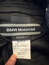 Completo moto BMW Motorrad Atlantis 3 in pelle nabuk idrorepellente.