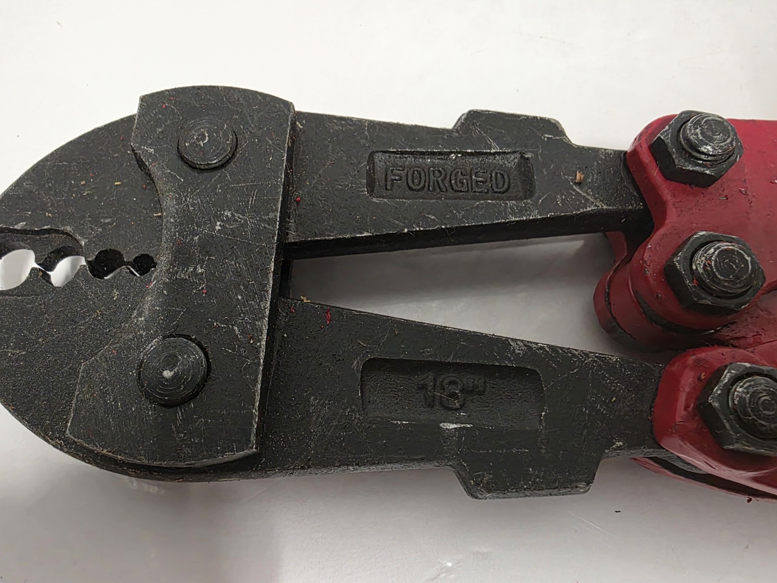 Bolt Cutter Forged Adjustable 18 inch Black/ Red