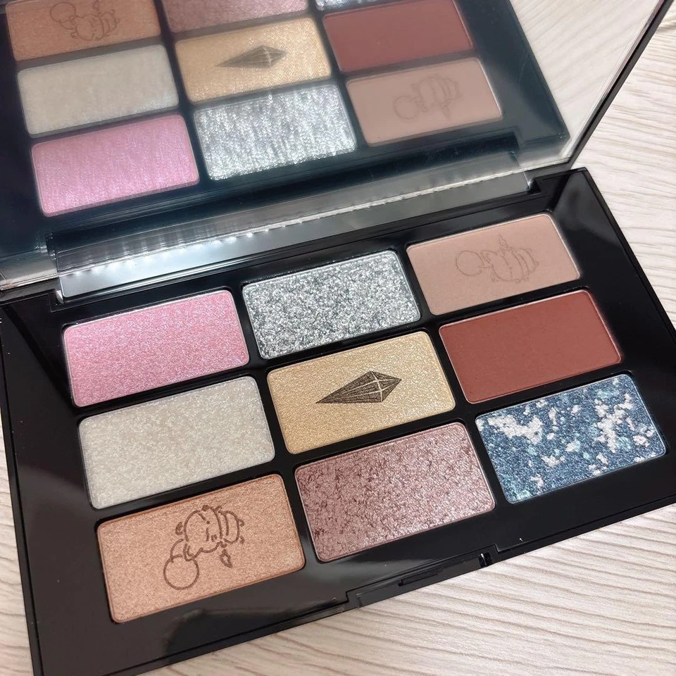 Shu Uemura Final Fantasy XIV 2025 Holiday eyeshadow Kupo! Crystal Palette - Image 2 of 3