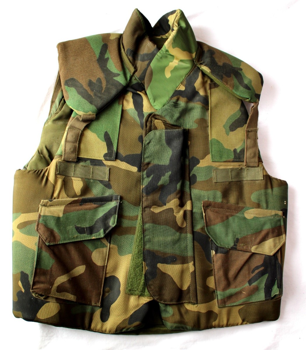 Body Armor Fragmentation Protective Vest Medium Excellent Vintage