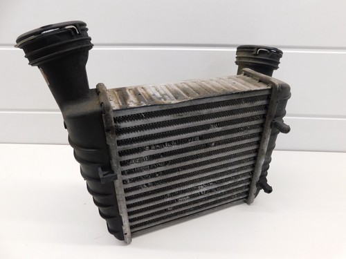 Original VW Passat 3BG Ladeluftkühler (rechts) - 3B0145806 -