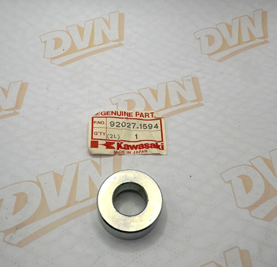 Kawasaki Rear Axle Spacer For A ZX1100A1 92027-1594 | eBay