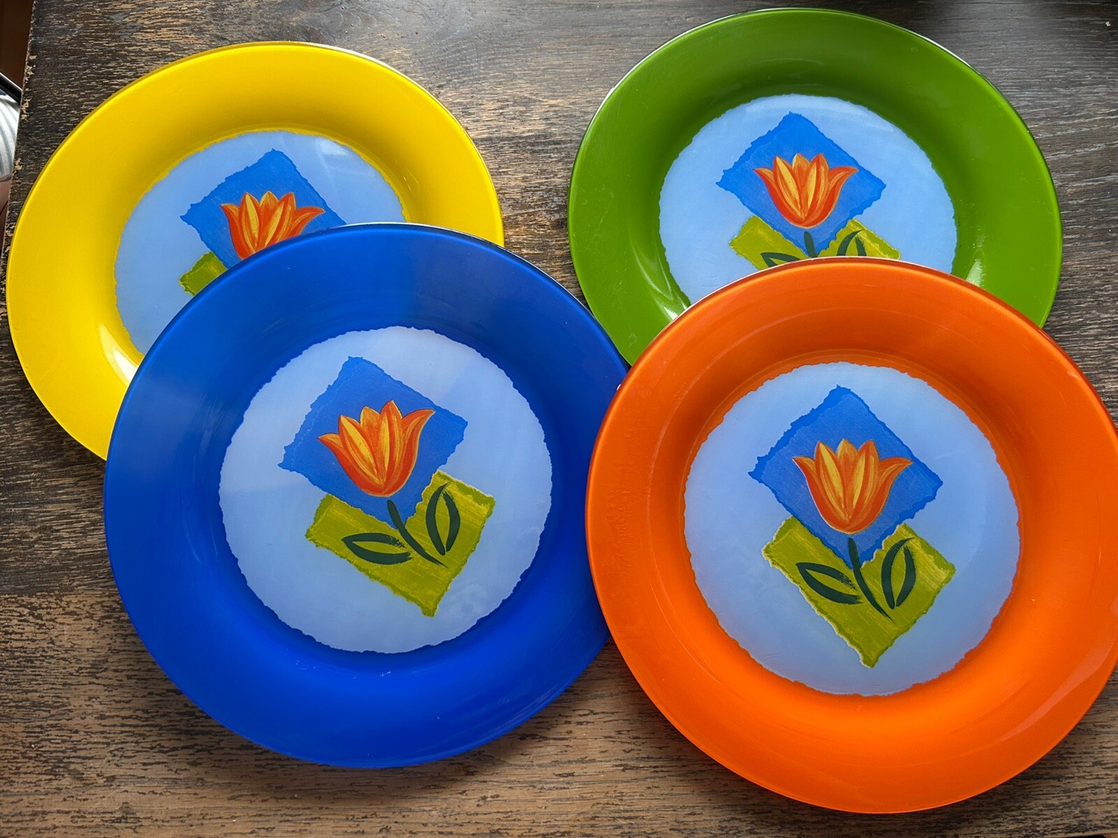 Arcoroc Matys Painted Tulip Glass Set Of 4 Dinner Plates , France