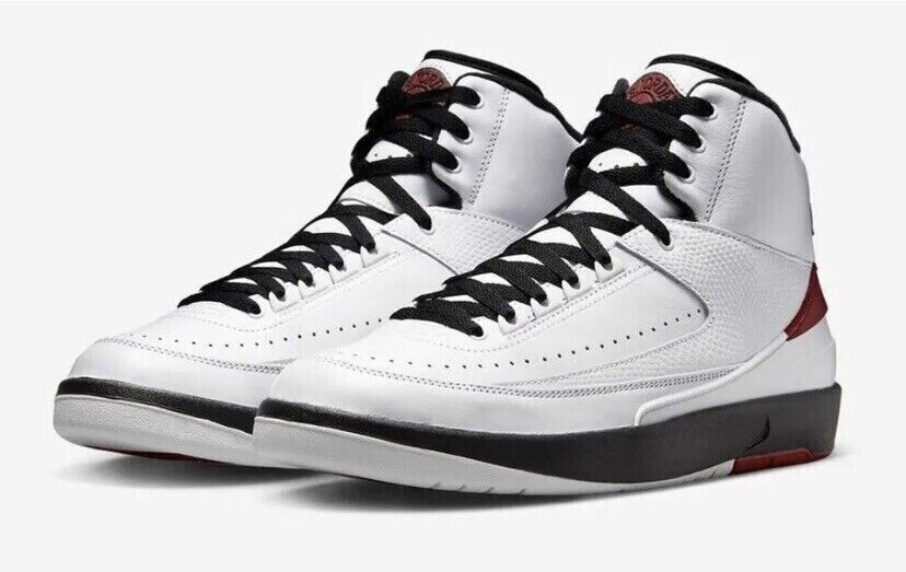 Nike Air Jordan 2 OG Retro Chicago 2022 / DX4400-106 SZ (W)12 MENS