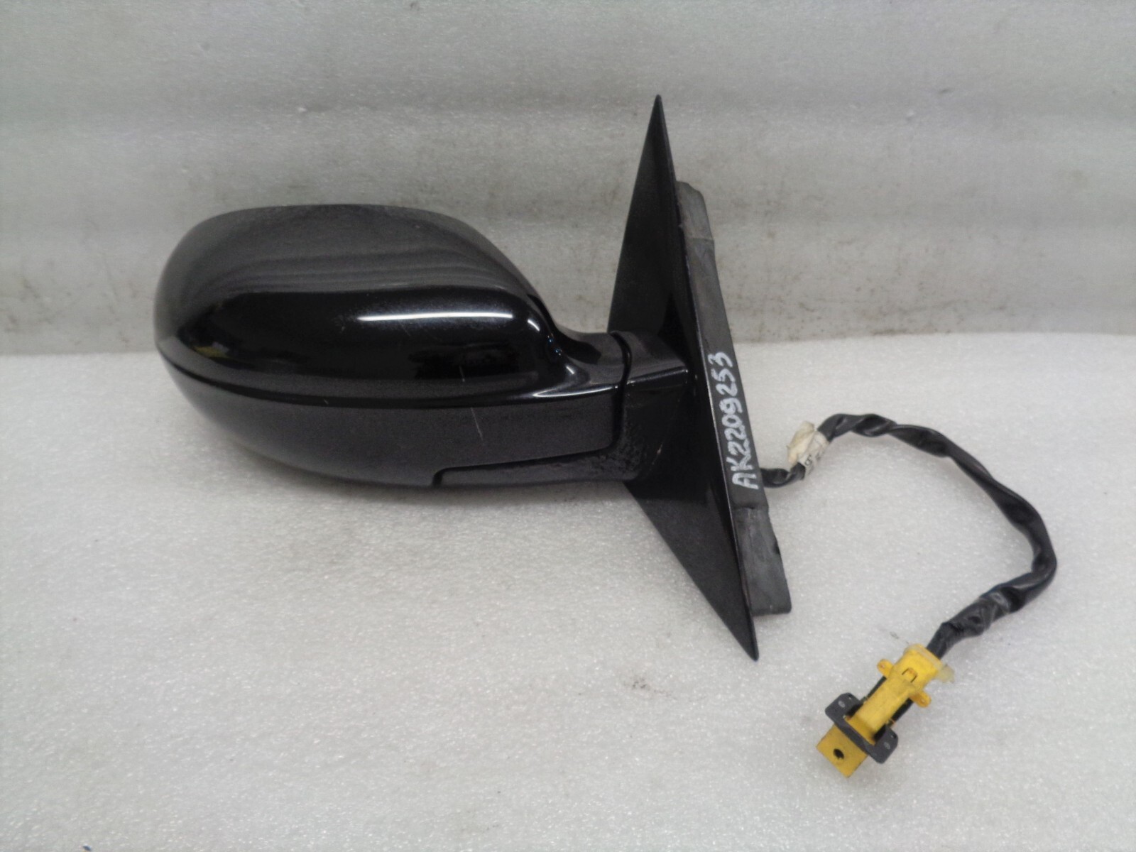 04-08 Maserati Quattroporte Right Side Exterior Door Mirror Black OEM AK2209253