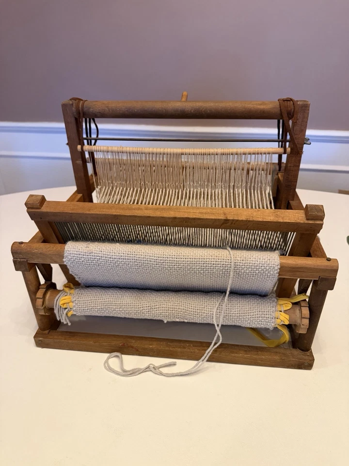 Wooden Table Loom 15” Vintage WORKS - Image 4 of 4
