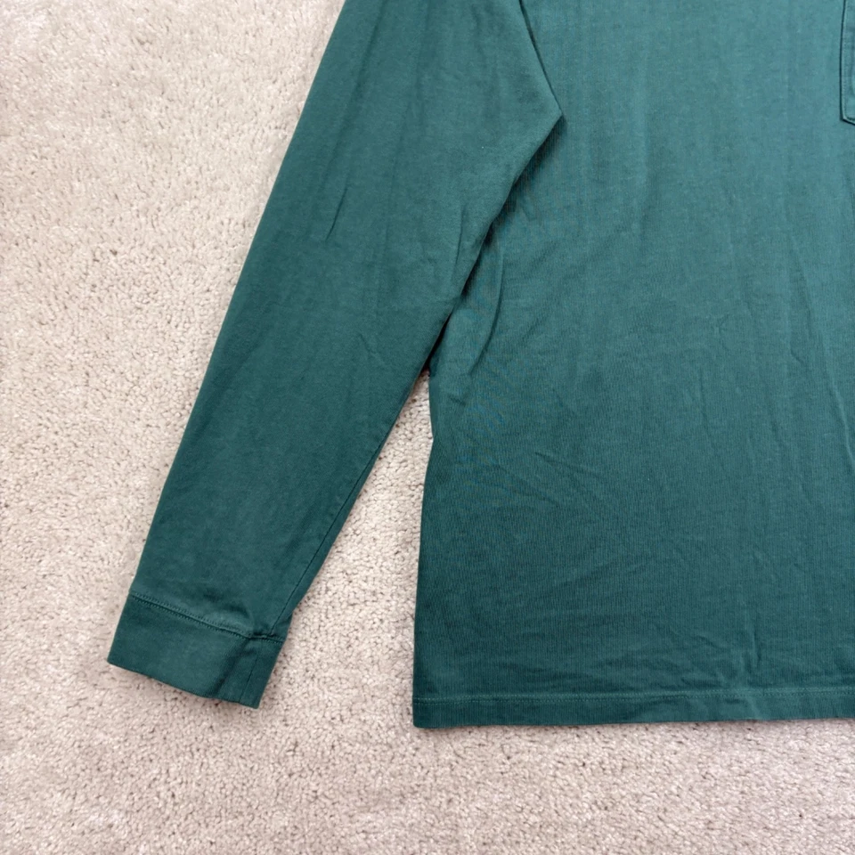 Vineyard Vines T Shirt Boys Size Large (16) GreenLong Sleeve Happy Holidays - Image 3 of 4