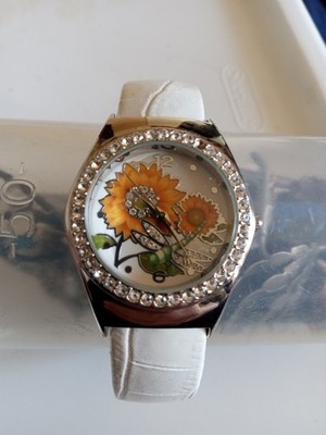 Rhinestone Sunflower and Dragonfly Sparkle White Watch Please Read