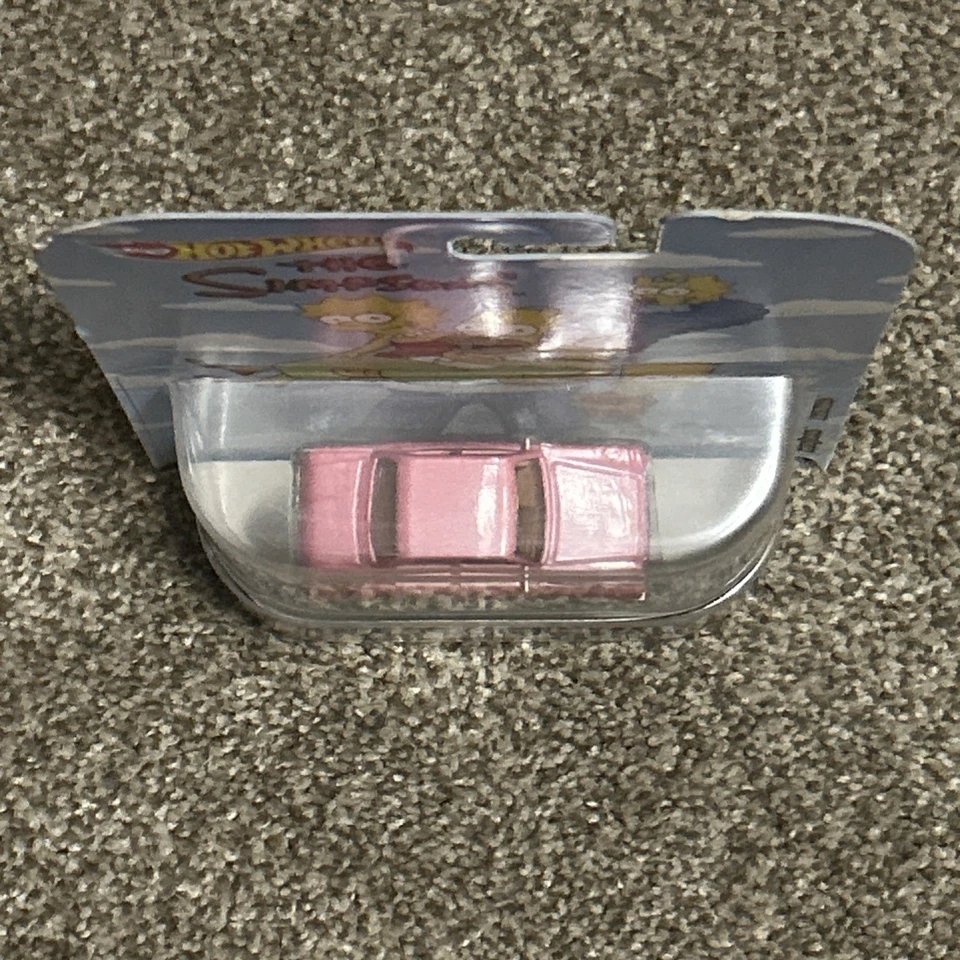 2017 Hot Wheels Retro Entertainment The Simpsons Family Car Real Riders NIB - Image 4 of 4