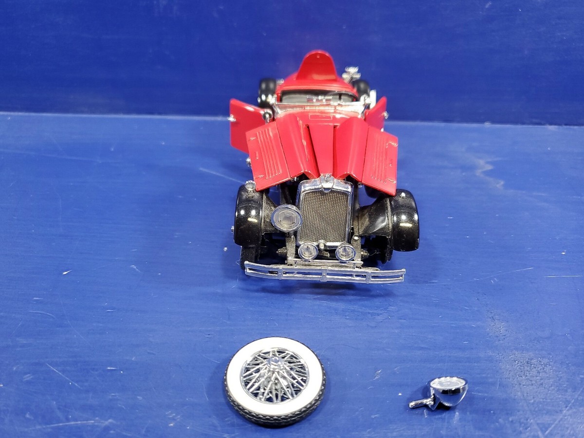 Franklin Mint Model Car 1928 Stutz Black Hawk Boat-tail Speedster