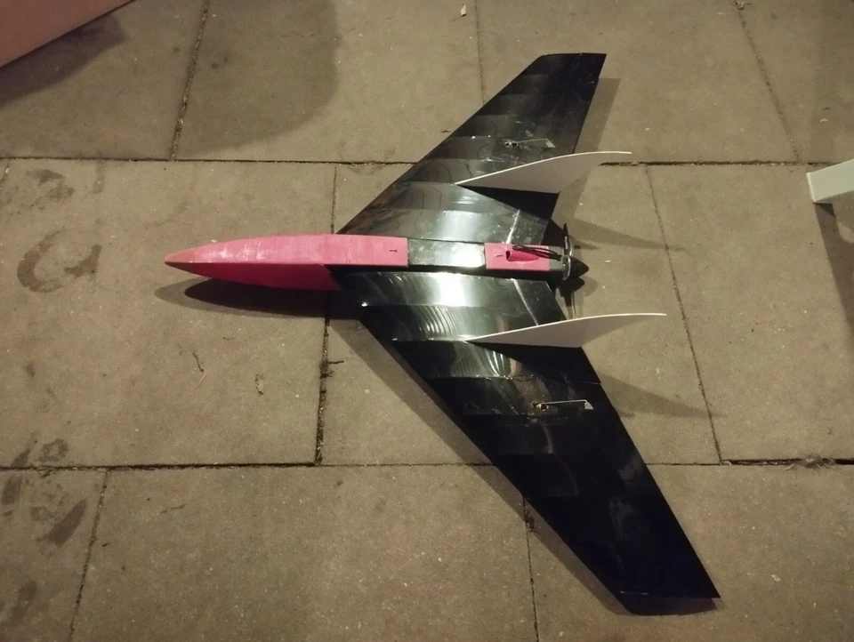 Modellflugzeug Höllein Impressivo - Bild 2 von 4