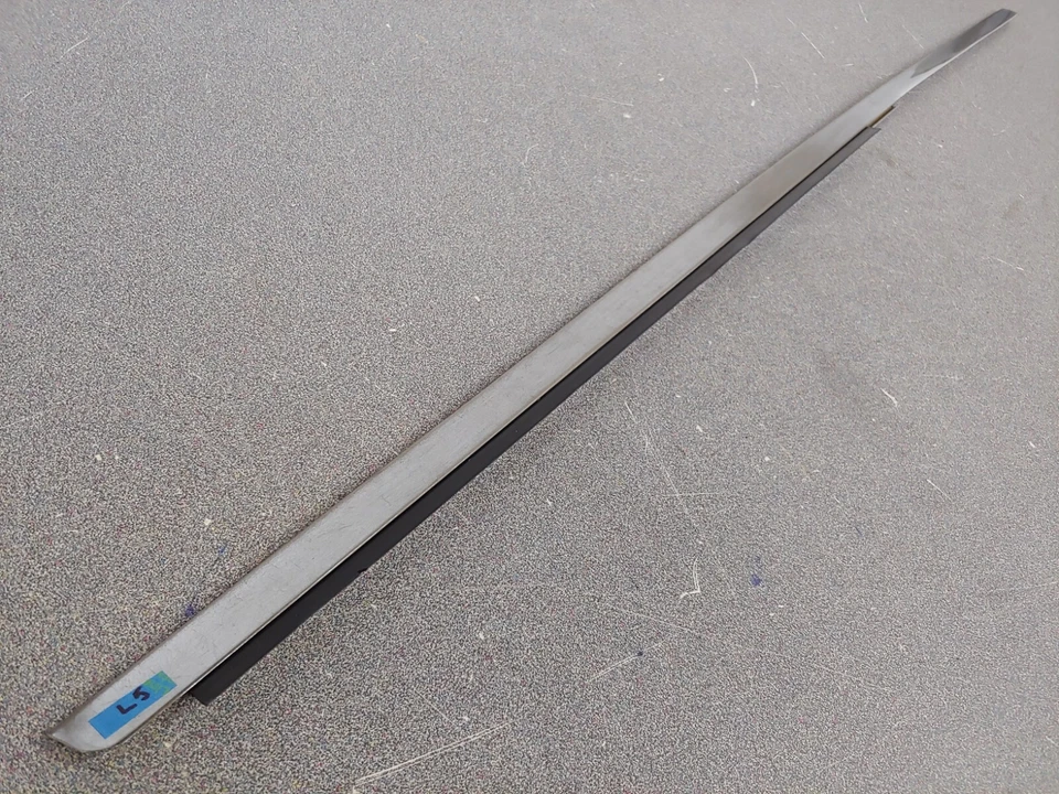 NICE USED ORIGINAL PORSCHE 911 912 CHROME L DOOR UPPER HORIZONTAL TRIM 65-67 #5 — 第 2/4 张图片