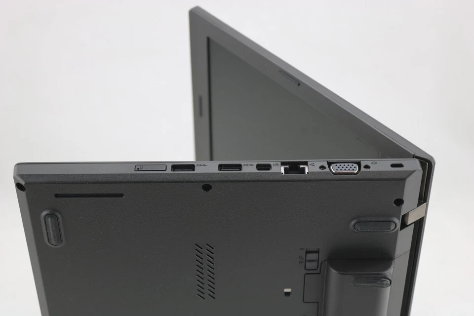 Lenovo ThinkPad L450 · i5-4300U · 8GB · 512GB, Foto 4 von 5
