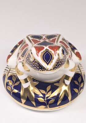 Royal Crown Derby FROG Imari Paperweight Figurine w/ white Stopper