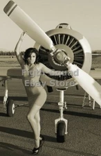 WW2 Picture Photo Nice Woman avia pinup retro vintage 6127